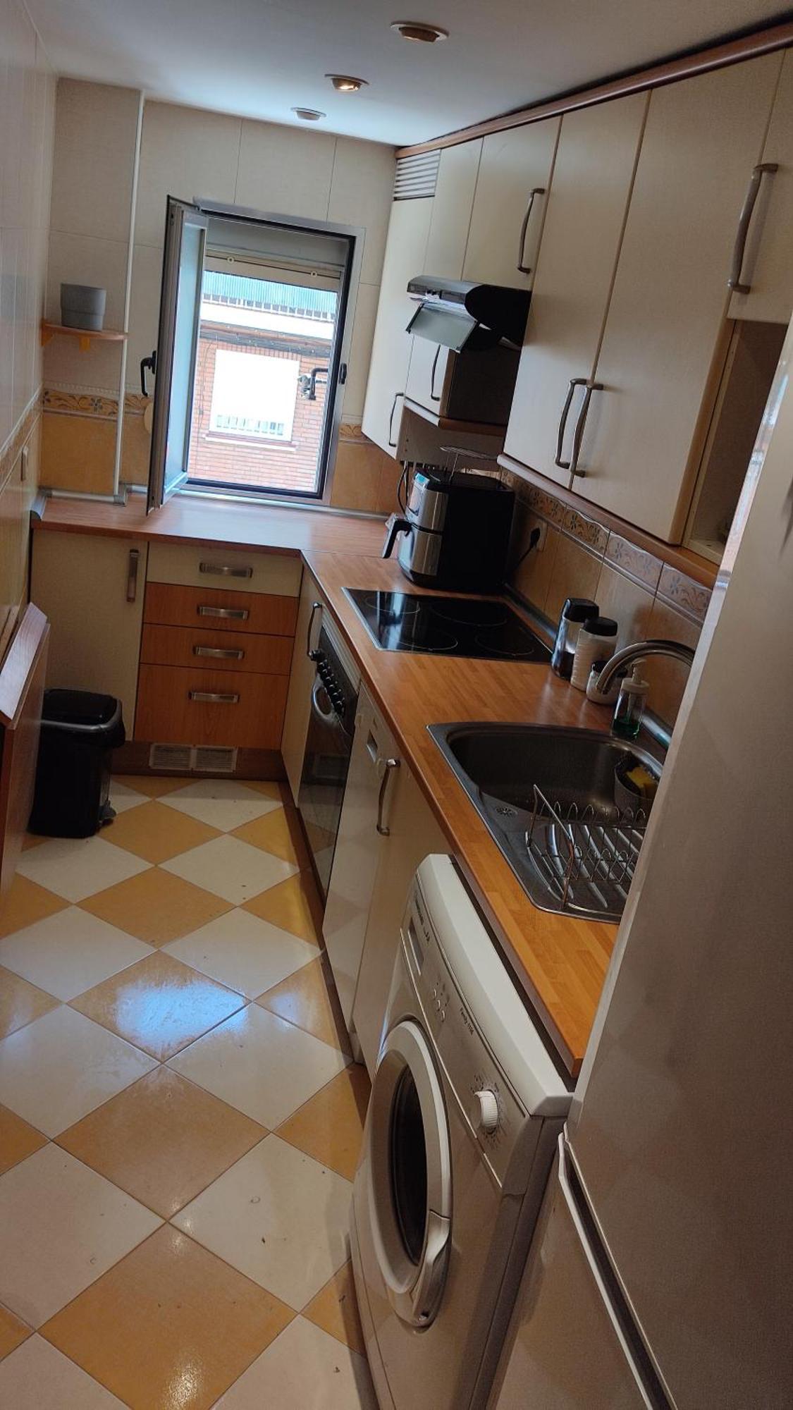 Habitacion Individual Con Bano Y Cocina Compartida Hotel Madrid Kültér fotó